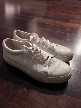 Acne Studio Women’s White Leather Low-Top Sneakers